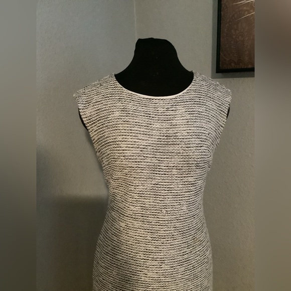 Banana Republic Tweed - Picture 3 of 3